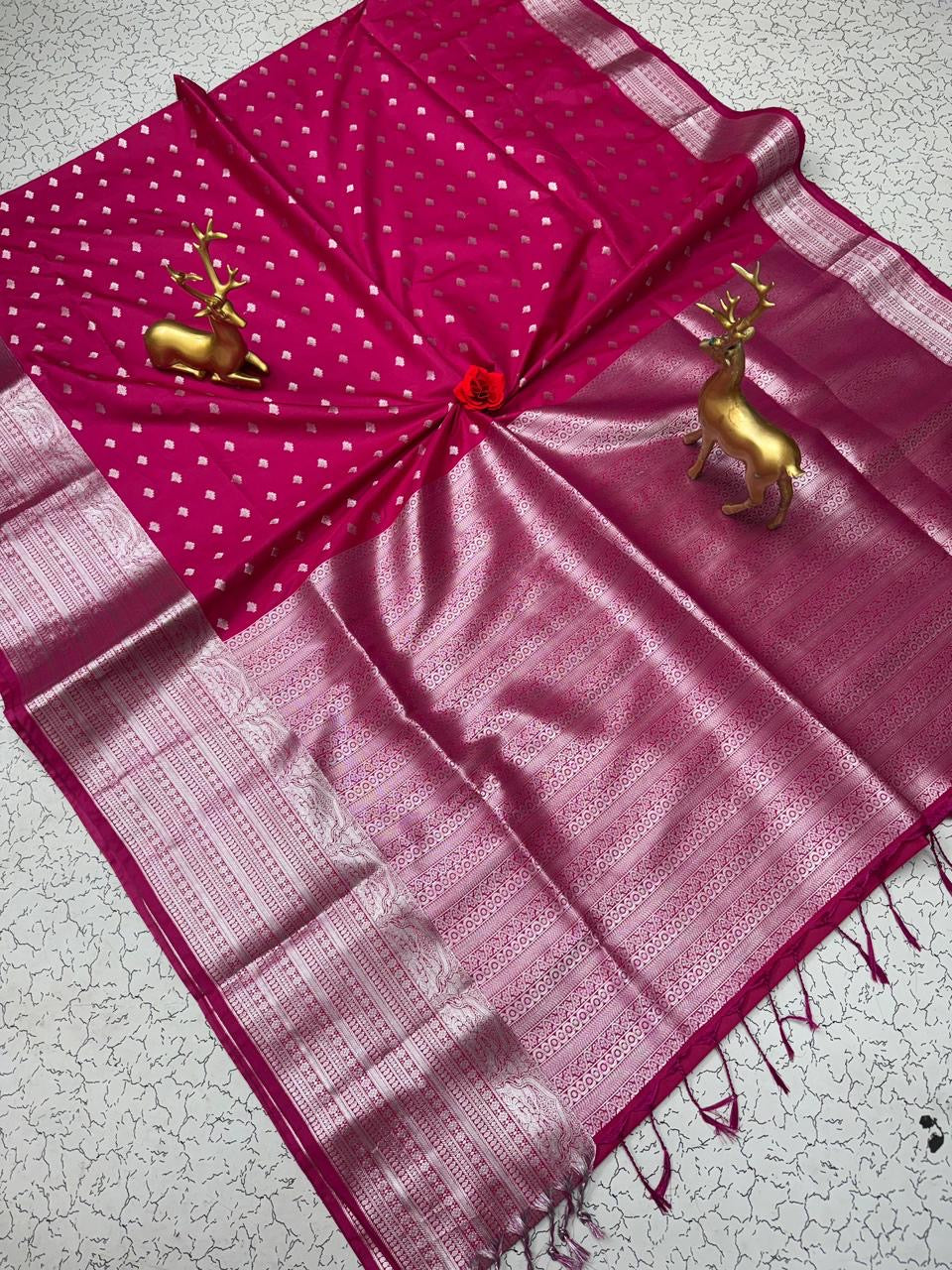 Semi silk [Bhutta saree]