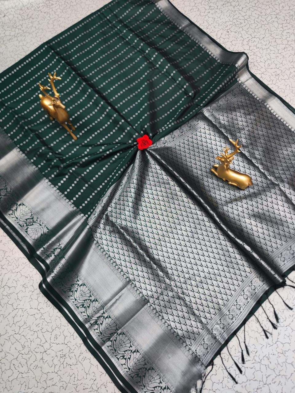 Semi silk [Bhutta saree]