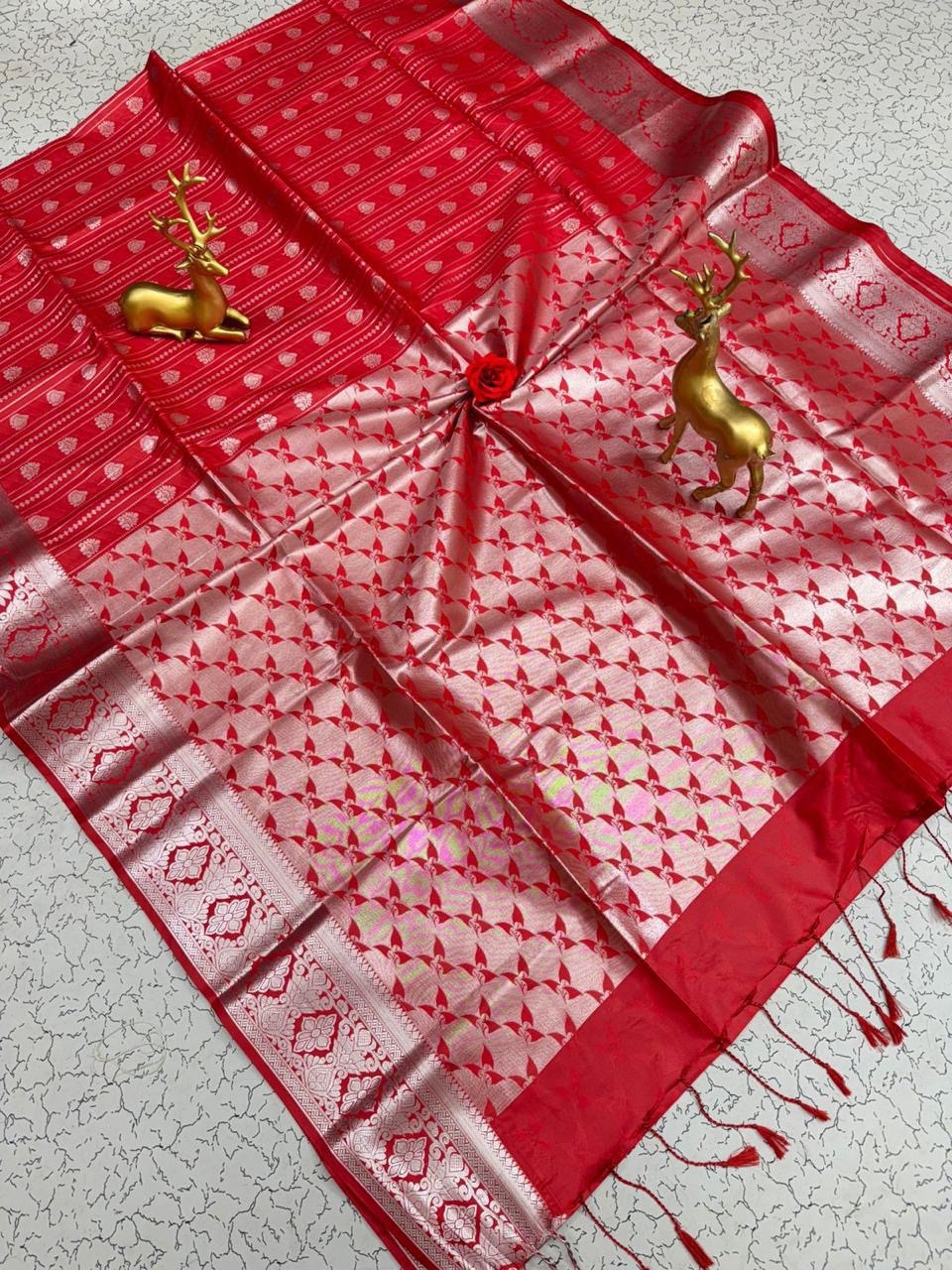 Semi silk [Bhutta saree]