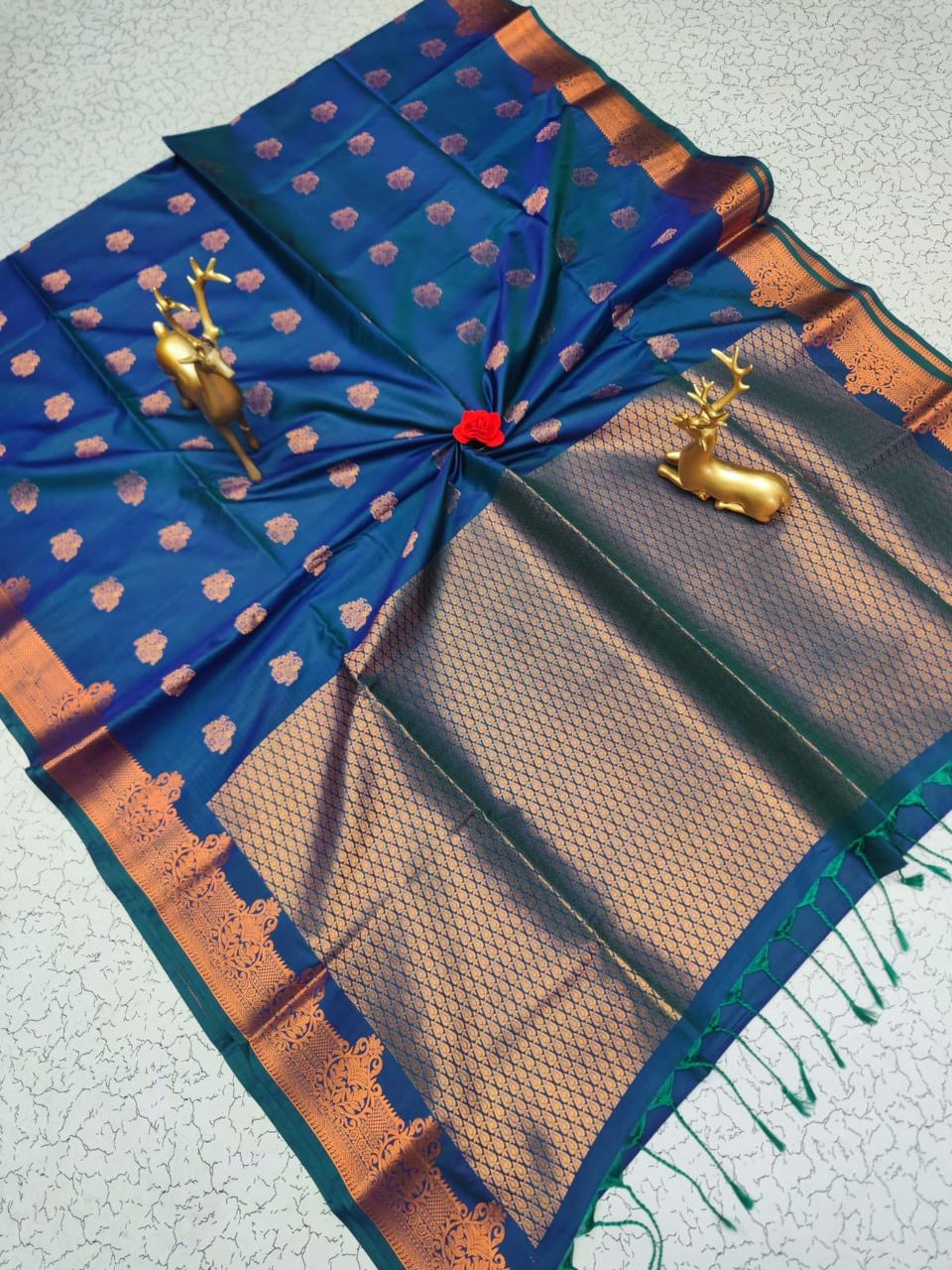 Semi silk [Bhutta saree]