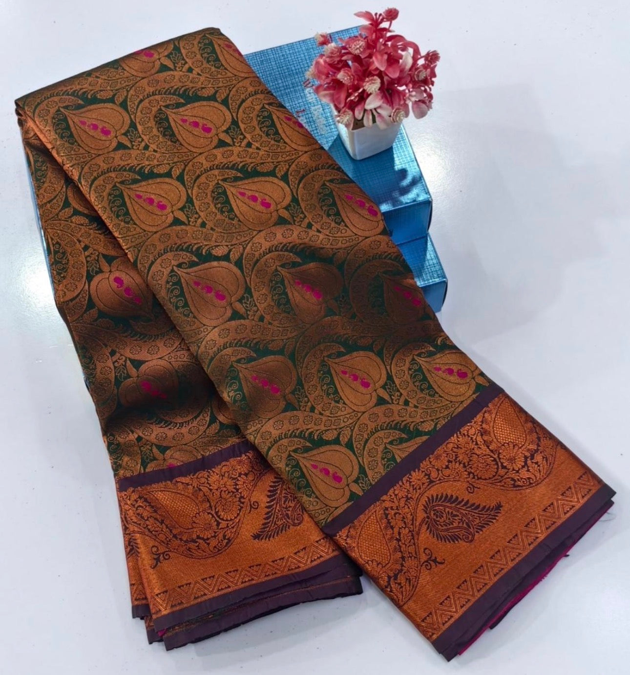 Kanchi pattu