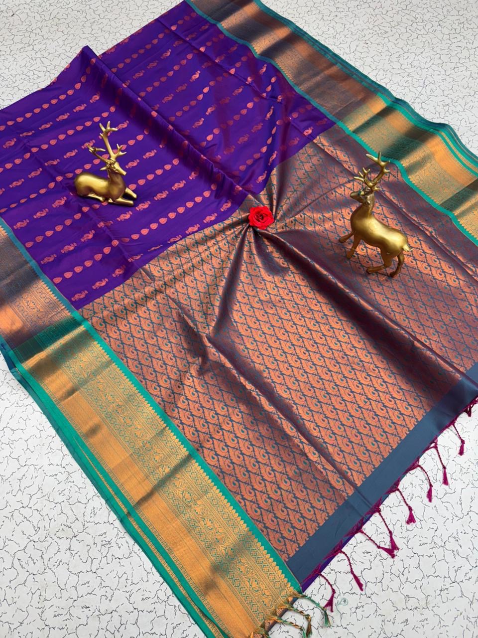 Semi silk [Bhutta saree]