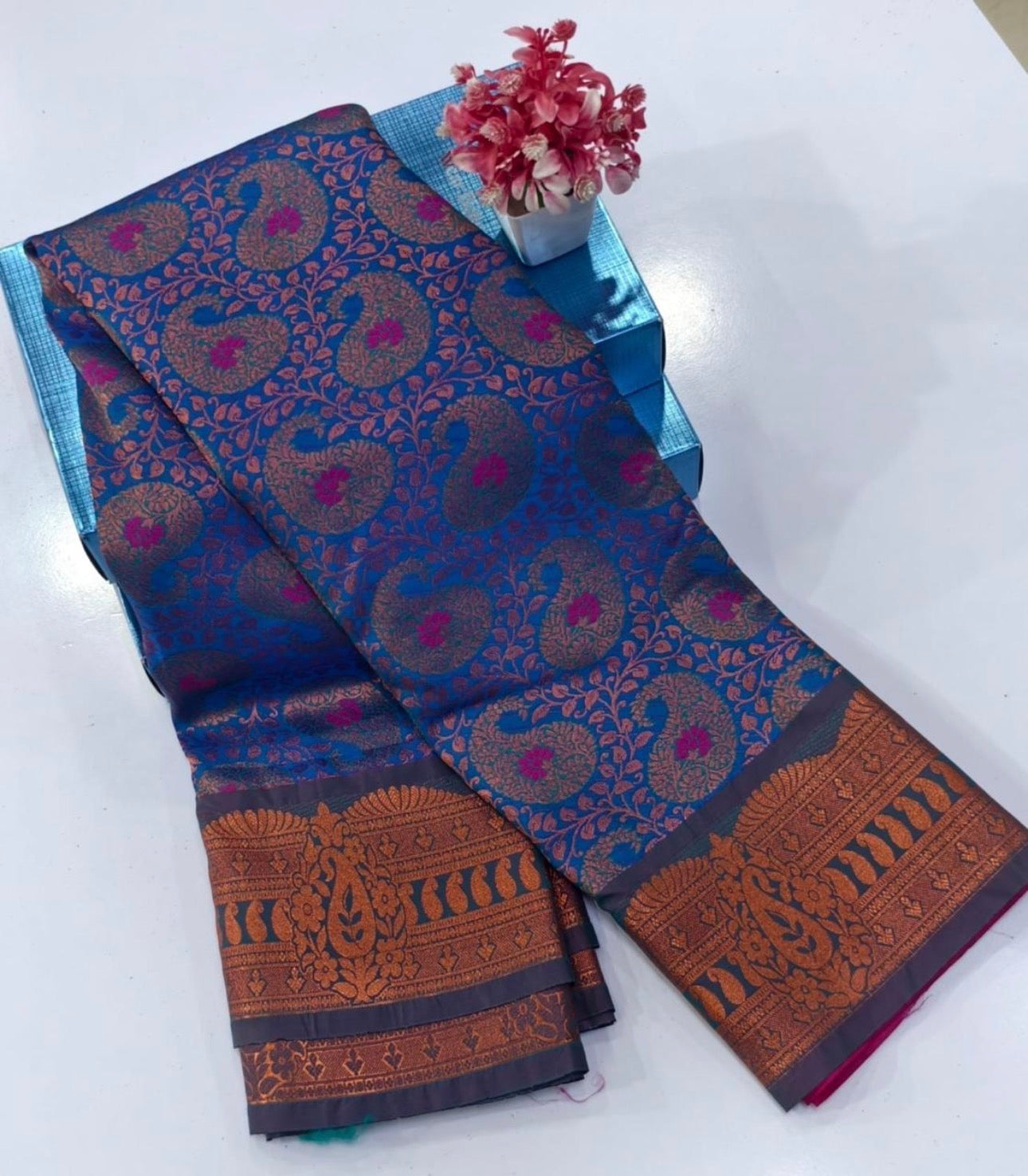 Kanchi pattu