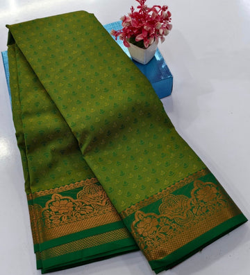Apooorva pattu