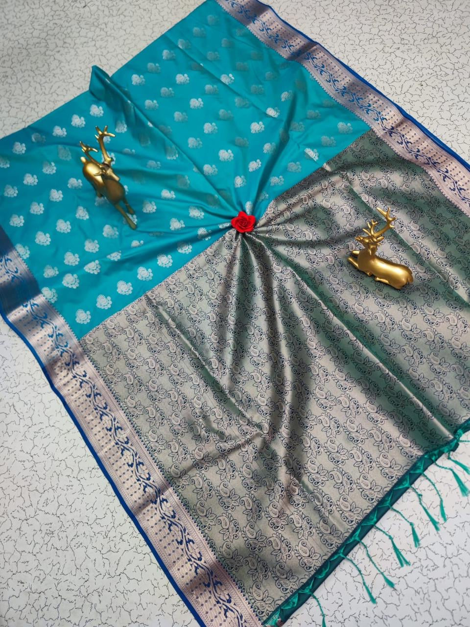 Semi silk [Bhutta saree]