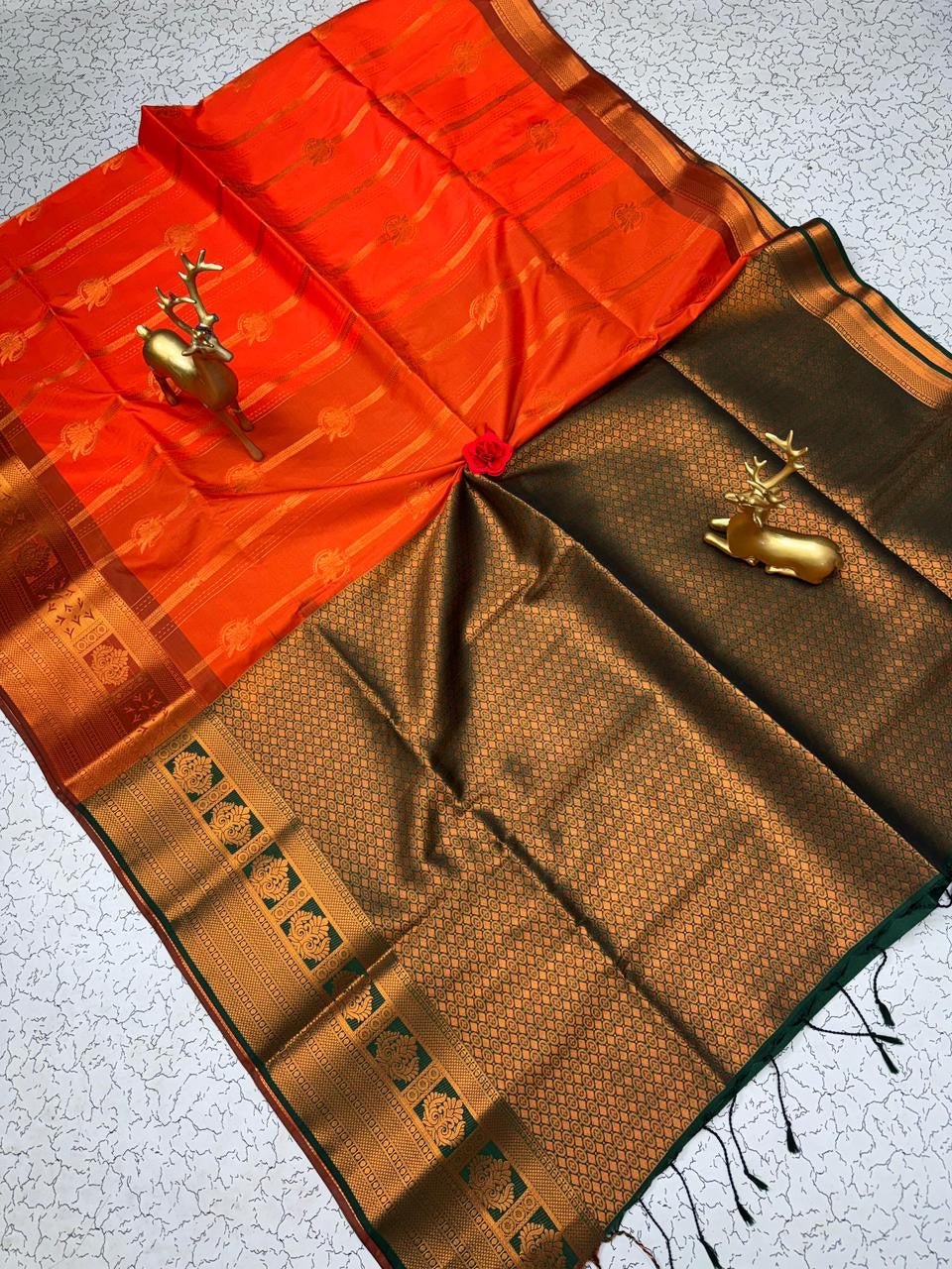 Semi silk [Bhutta saree]